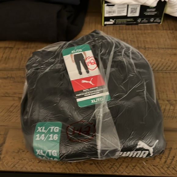NWT Puma Joggers - Youth XL (14/16) - Picture 8 of 8